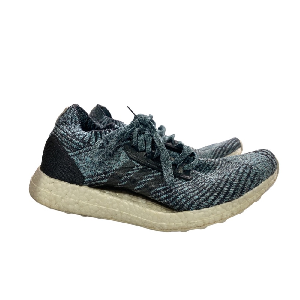 Store Return Women’s Adidas Parley Size8.5